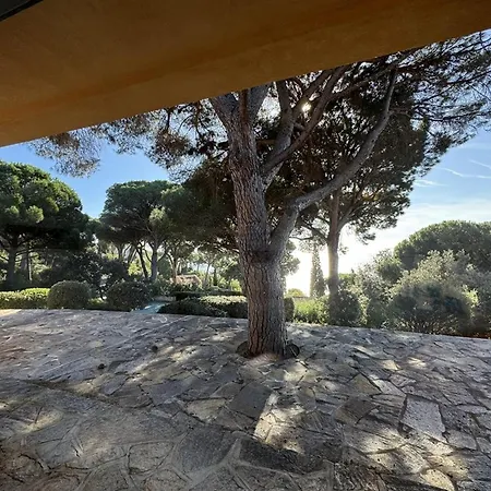 Avec Piscine Privee, Proche - Fr-1-100-345